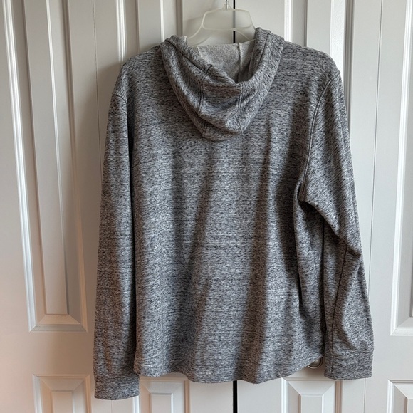 Men’s Large Under Armour Heather Gray Men's Hoodie - Picture 4 of 4